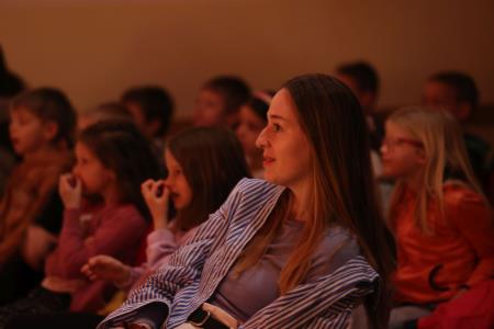 20.3.2025_GLEDALISKE SKUPINE_DOBRNIC_JSKD_FOTO_STUDIOPRAPROTKA117